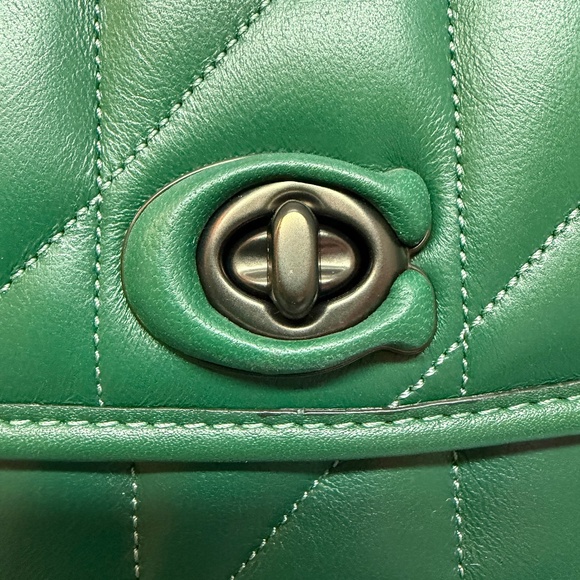 COACH Quilted Pillow Madison 18 Shoulder Bag CA086 Dark Pine/Gunmetal - Picture 9 of 13